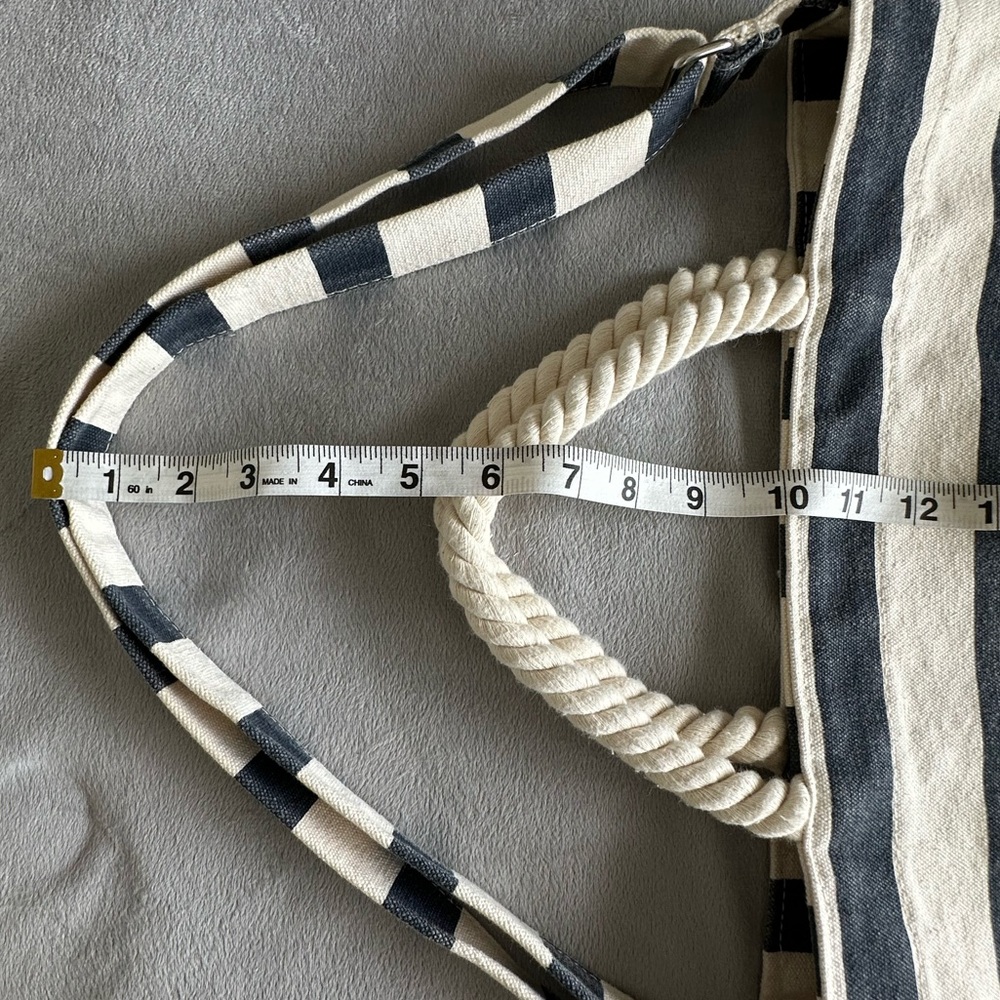 The Black Dog Striped Tote Bag - Picture 6 of 8